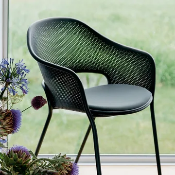 Kate stol med armlener - Black cherry (vinrød) - Fermob