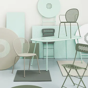 Lorette stol med armlener - Acapulco blue - Fermob