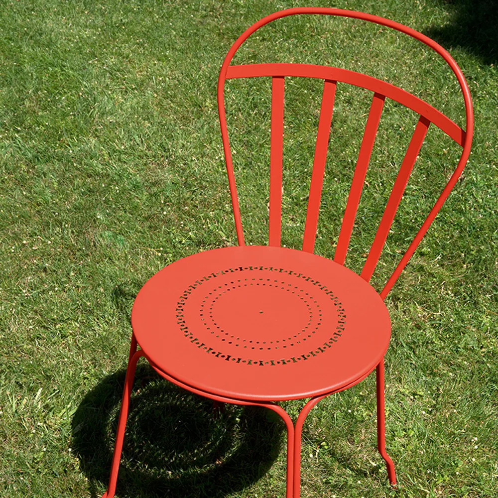 Louvre stol, Black cherry Fermob