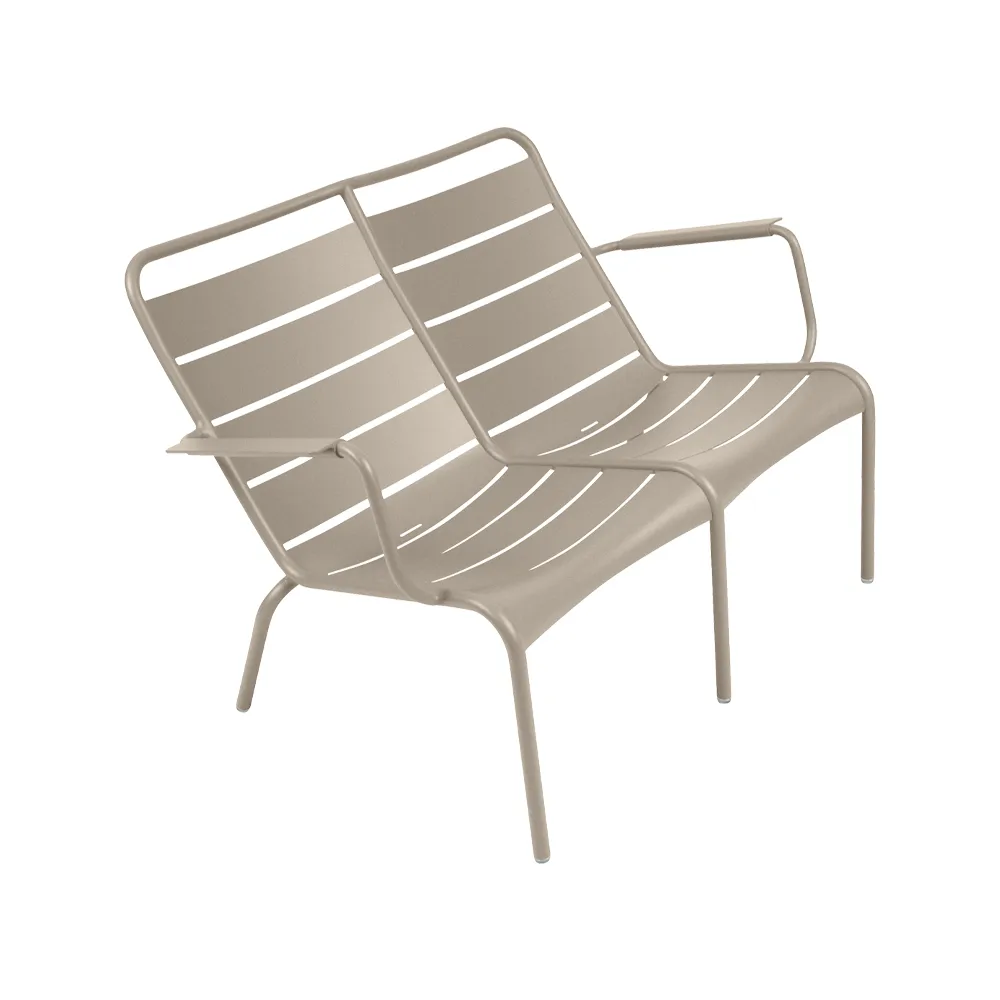 Luxembourg Duo stol med armlener, lav, Nutmeg (beige) Fermob
