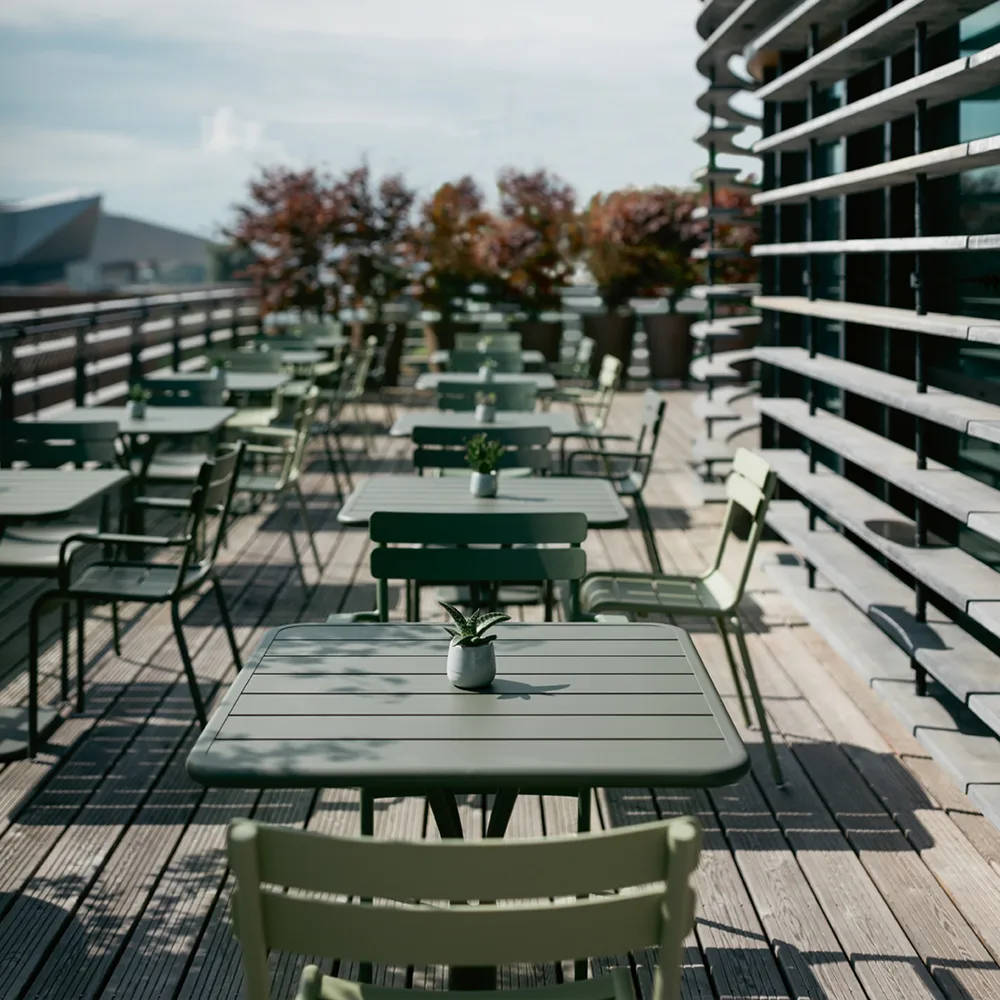 Luxembourg Pedestal bord, kvadratisk, Deep blue Fermob