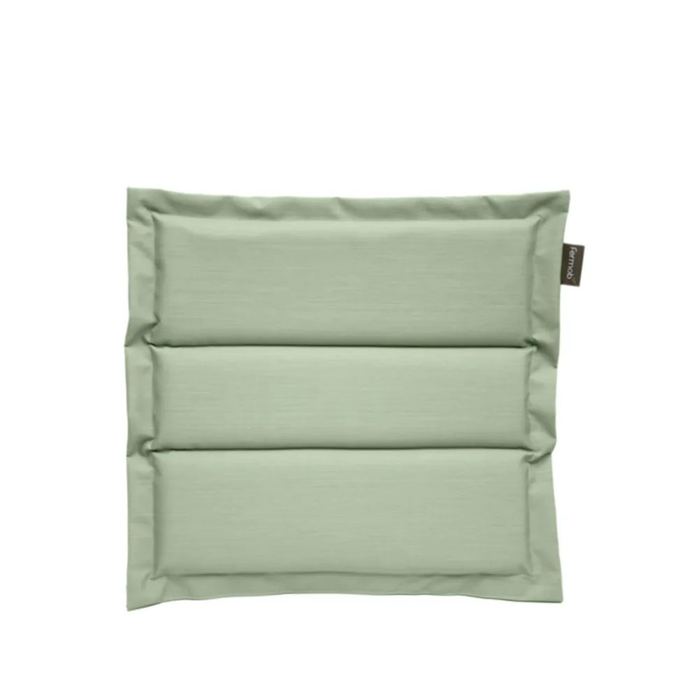 Luxembourg pute, Almond green Fermob