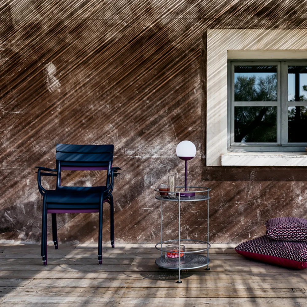 Luxembourg stol med armlener, Red ochre Fermob