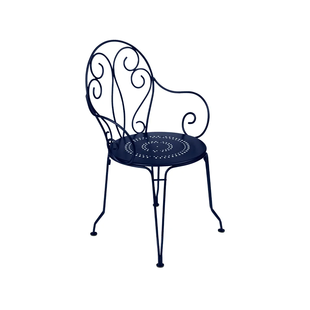 Montmartre stol med armlener, Deep blue Fermob