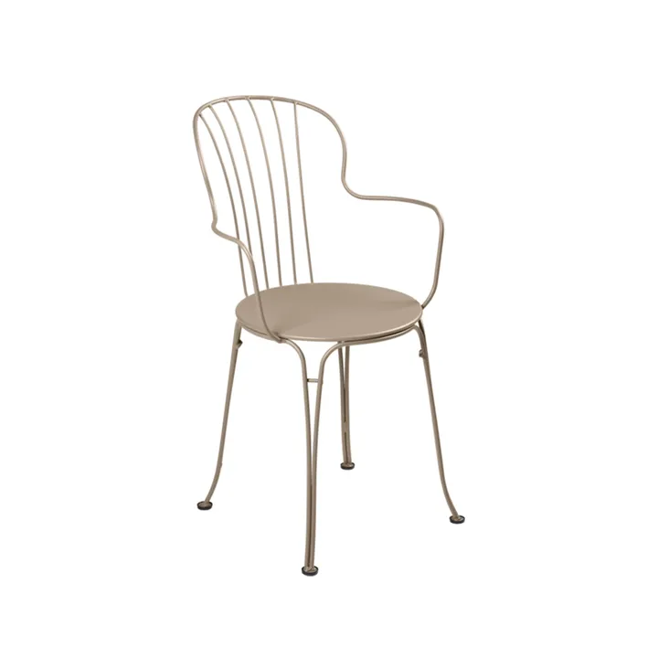 Opera+ stol med armlener - Nutmeg (beige) - Fermob