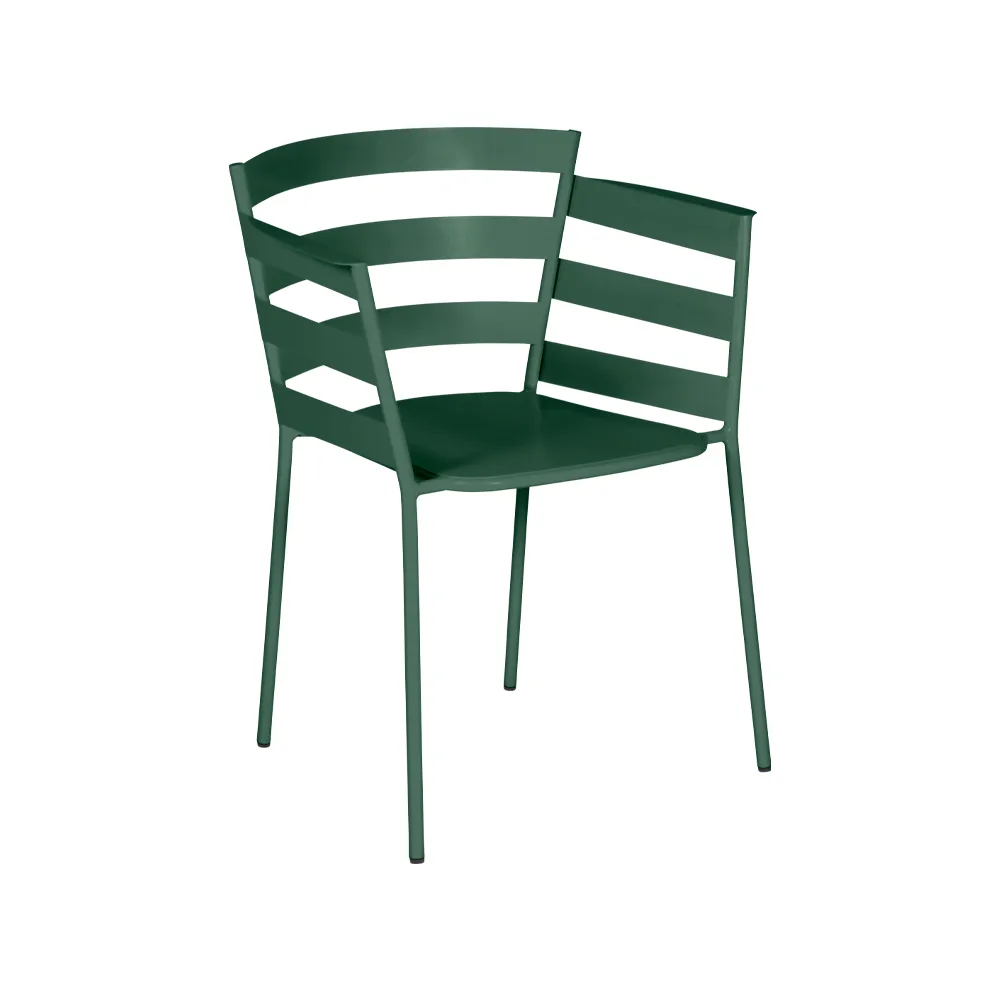 Rythmic stol med armlener, Cedar green (grønn) Fermob