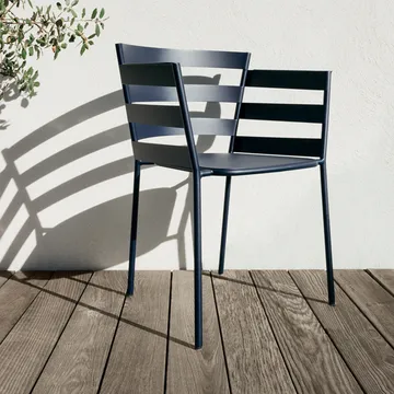 Rythmic stol med armlener - Liquorice - Fermob