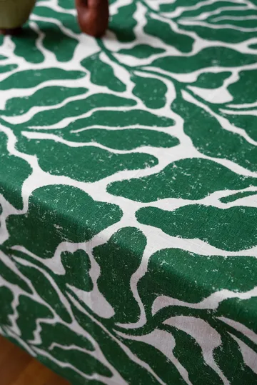Leaves bordduk - Green, 149x250 cm - Fine Little Day