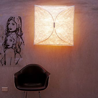 Ariette 1 vegglampe, Hvit-tekstilduk/stål stativ Flos
