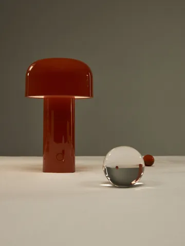 Bellhop bordlampe portabel - Brick red, IP54 (innendørs/utendørs) - Flos