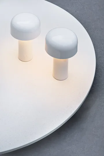 Bellhop bordlampe portabel - White, IP54 (innendørs/utendørs) - Flos