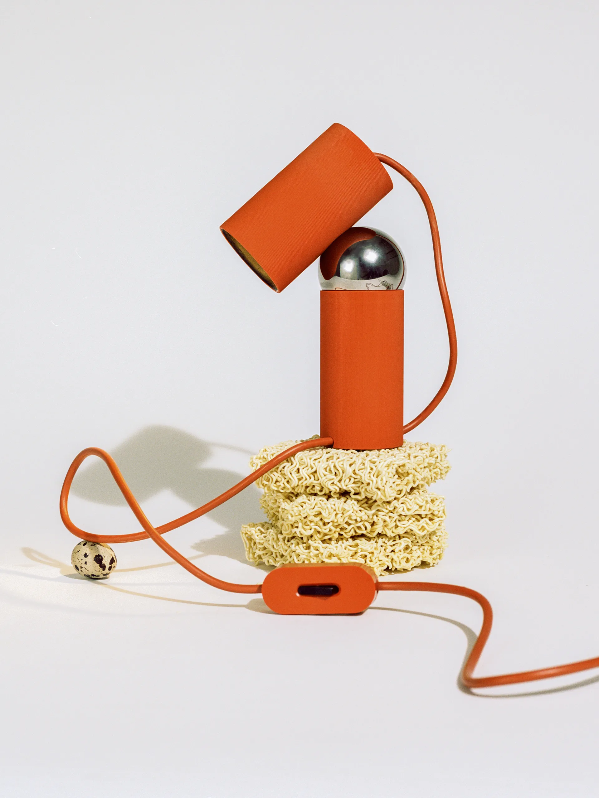 Bilboquet bordlampe, Tomat Flos