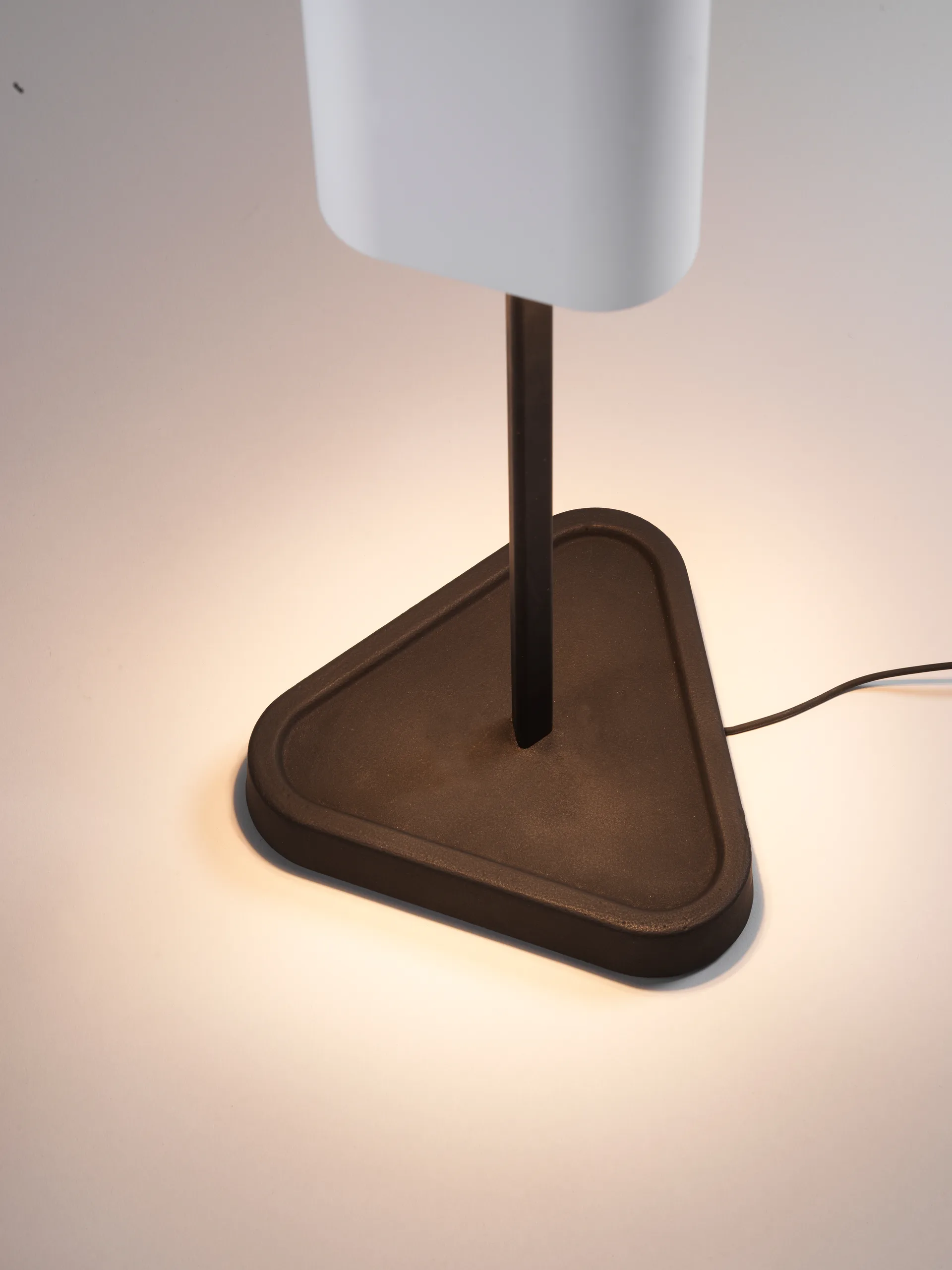 EMI bordlampe 114 cm, Off white Flos