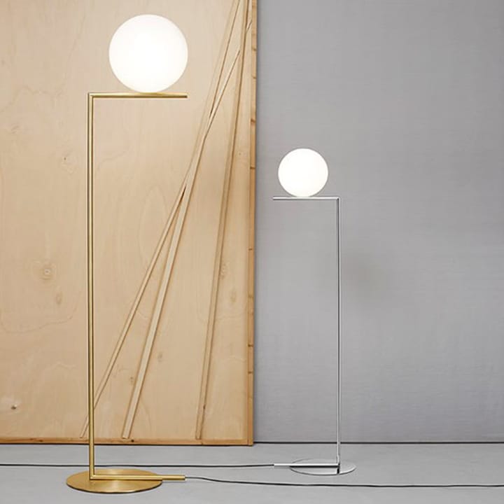 IC lights F2 gulvlampe, Børstet messing-opal Flos
