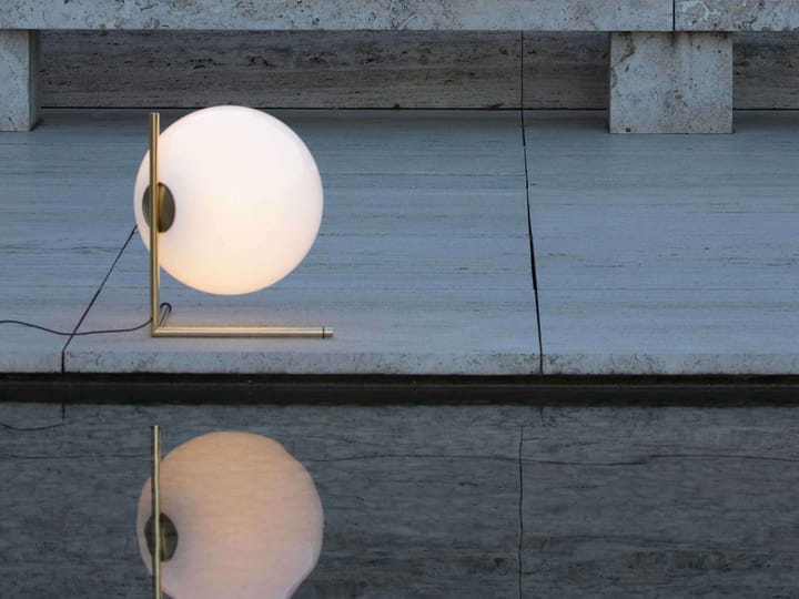IC T3 bordlampe 52,4 cm, Gull Flos