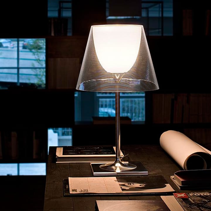 KTribe T2 bordlampe, Aluminium-tekstilskjerm Flos
