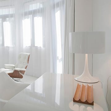Spun Light T1 bordlampe - Svart - Flos