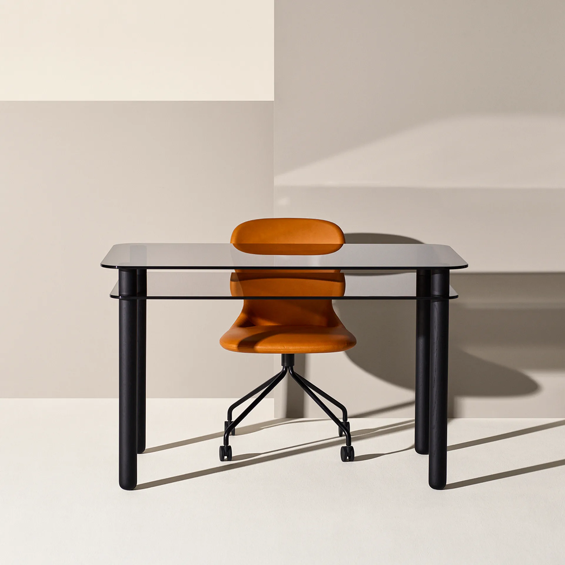 Big Sur skrivebord, brun, svartbeiset eik Fogia