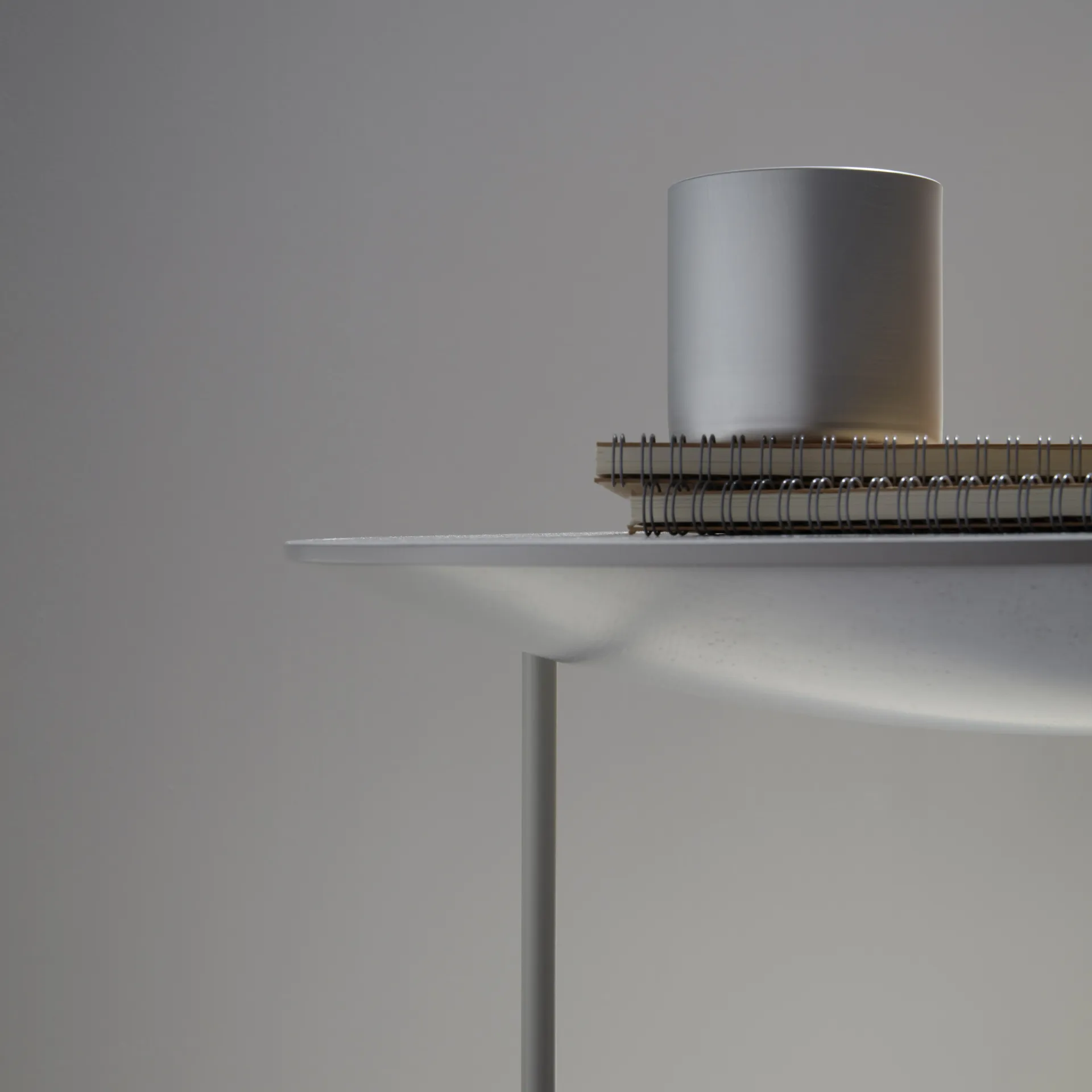 Pastille bord, eiklakk, perlehvit stativ Fogia