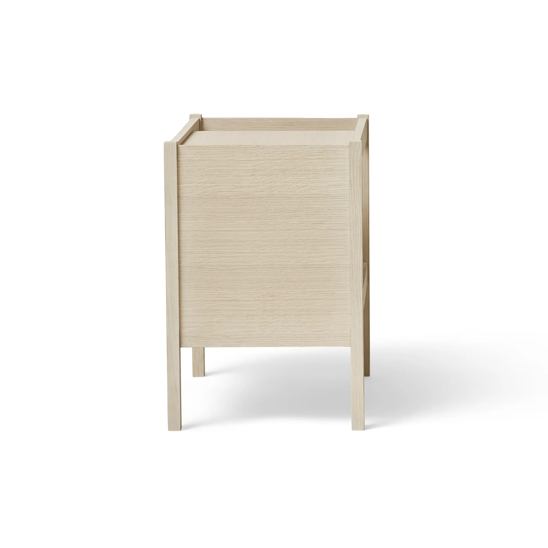 Journal sidebord 29x43 cm, Hvit eik Form & Refine