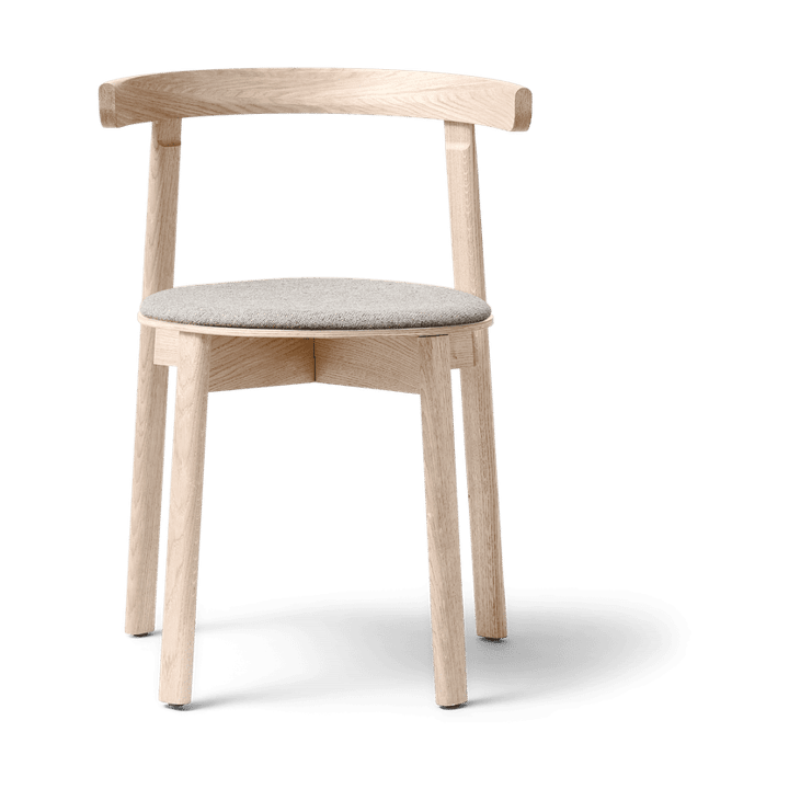 Lunar stol, Hvit eik-Hallingdal 65-0227 Form & Refine