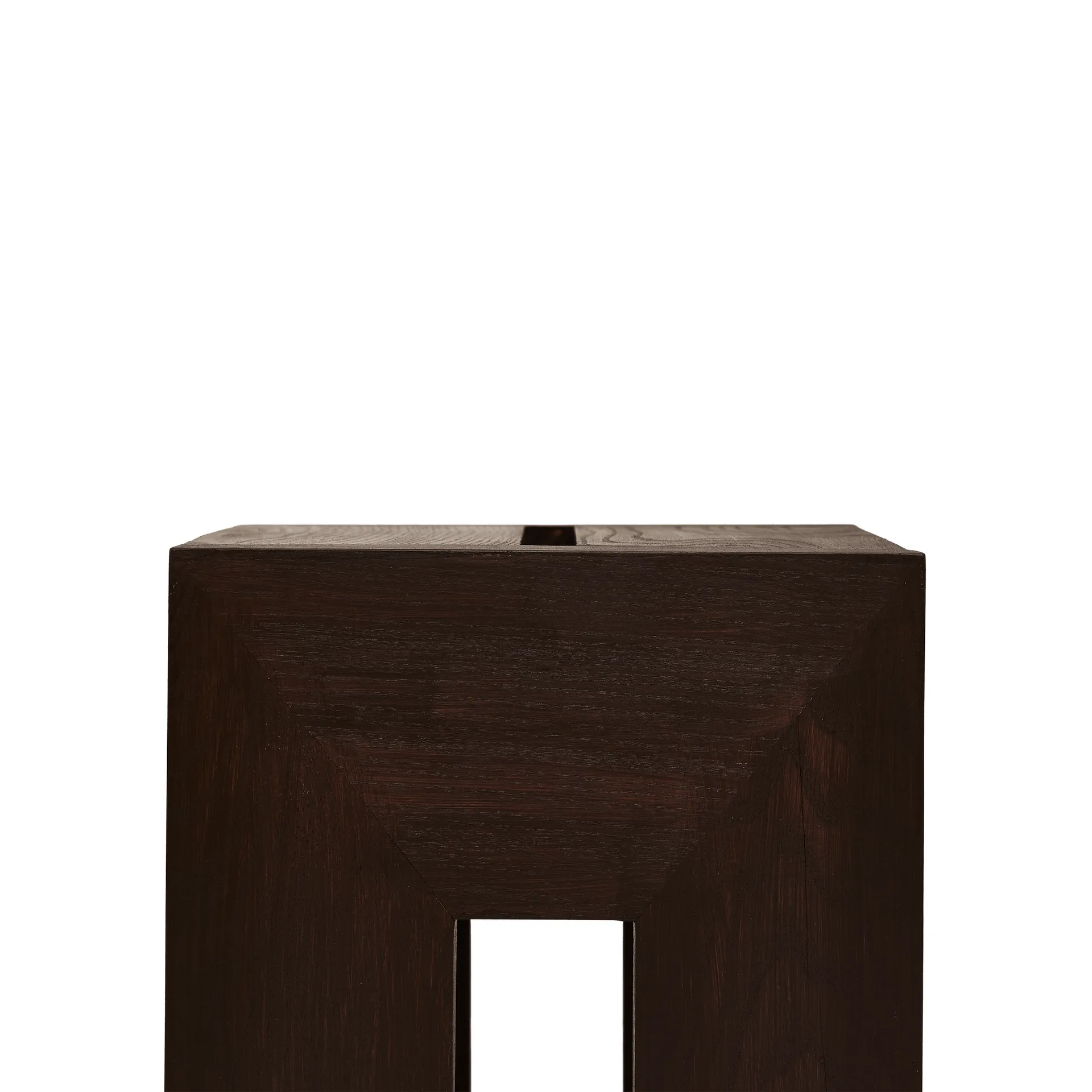 Monolith sidebord, Mørkebrun ask, 29x29x36 cm Form & Refine