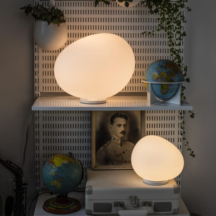 Gregg grande bordlampe, Hvit Foscarini