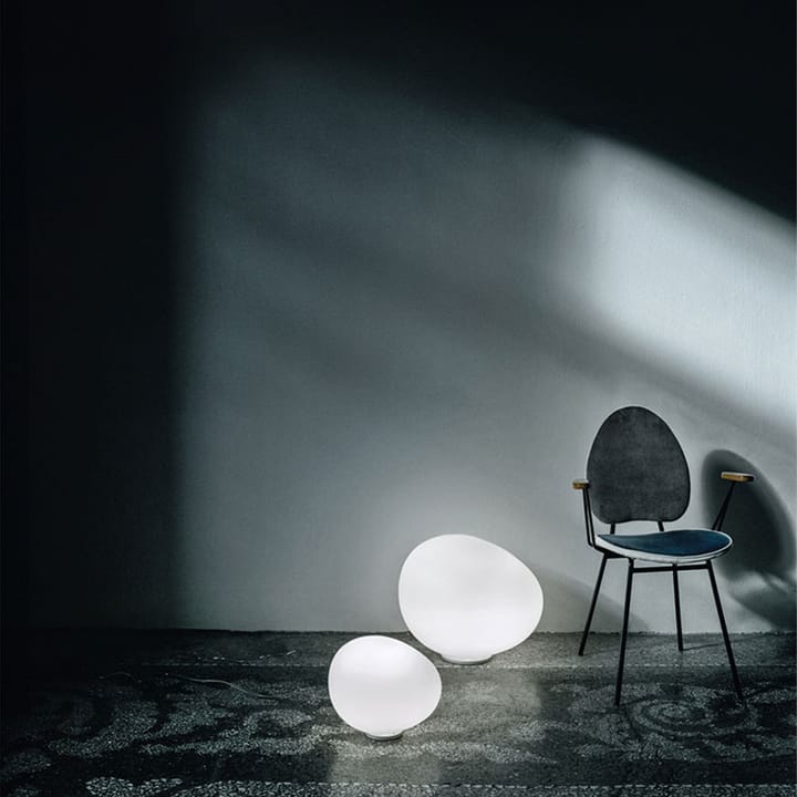 Gregg midi bordlampe, hvit, led Foscarini