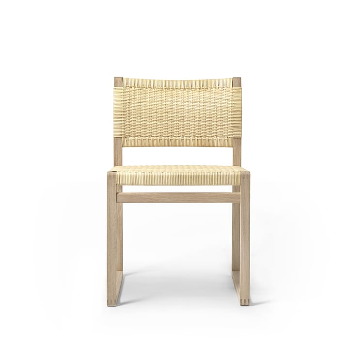 BM61 stol - rotting, oljet eik understell - Fredericia Furniture