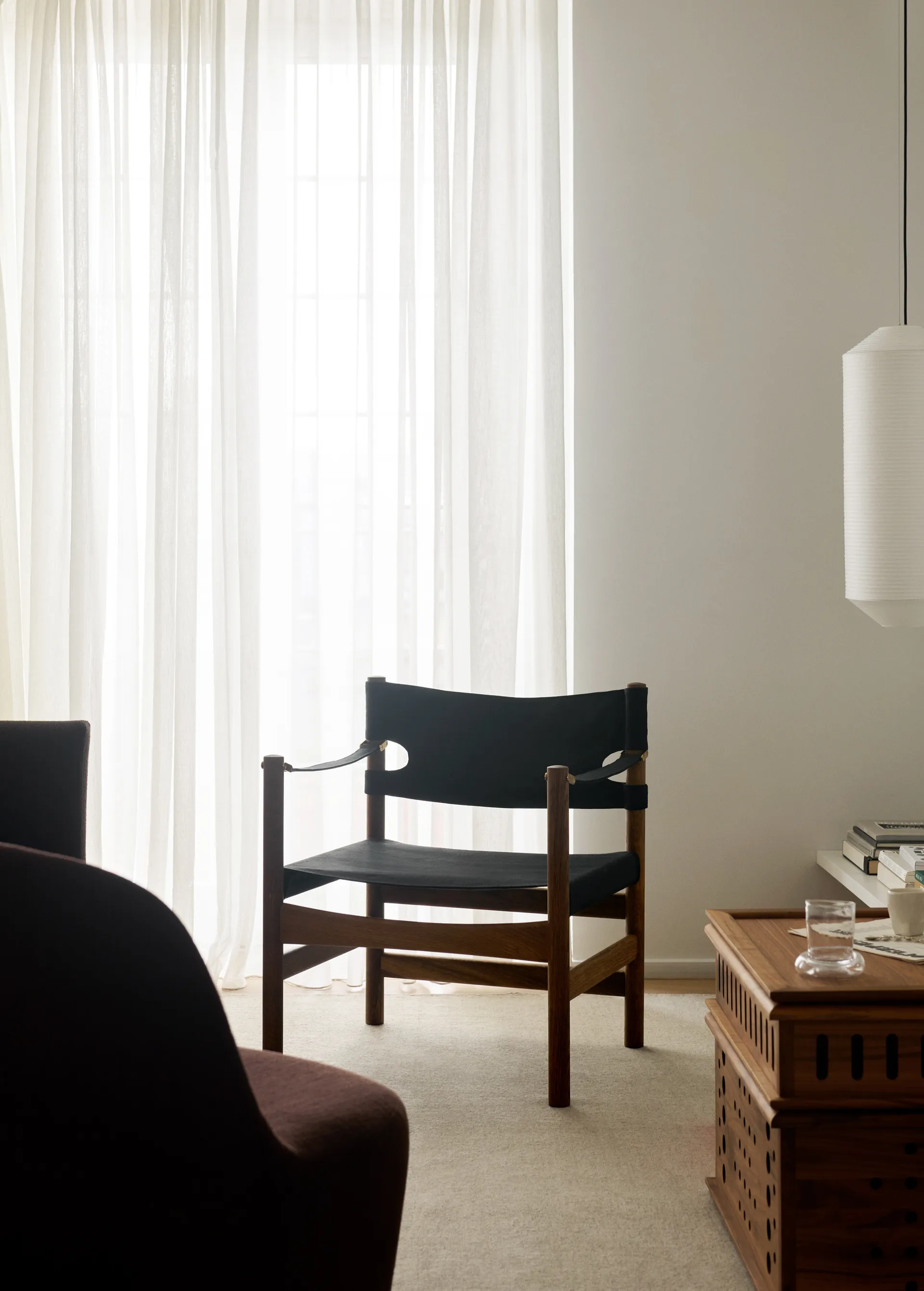 Canvas 21 karmstol, Svart canvas-oljet eik Fredericia Furniture