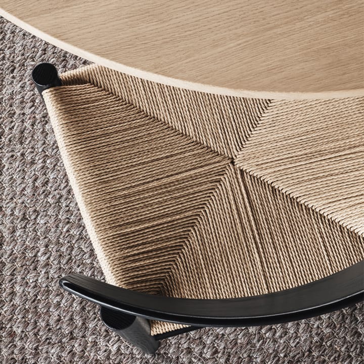 J39 stol, svart lakk eik, fletting svart Fredericia Furniture