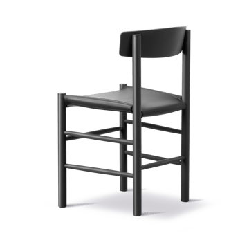 J39 stol - Svartlakkert bøk-lær Omni 301 svart - Fredericia Furniture
