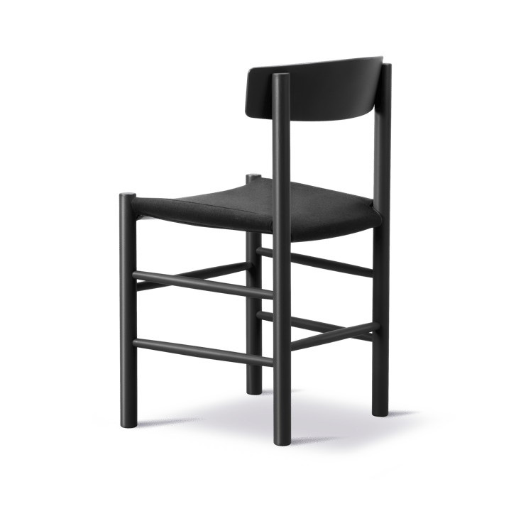 J39 stol, Svartlakkert bøk-svart canvas Fredericia Furniture