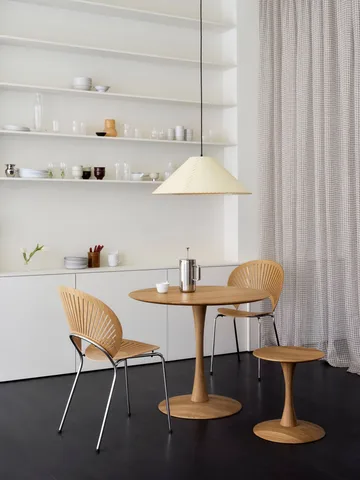 ND105 Trisse rund krakk - Røkt oljet eik, Ø40x46 cm - Fredericia Furniture