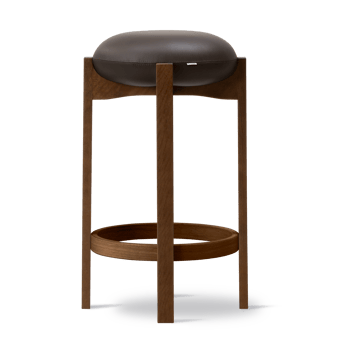 Pioneer pall høy - Primo 86-1, røktbeiset. lakkert eik - Fredericia Furniture