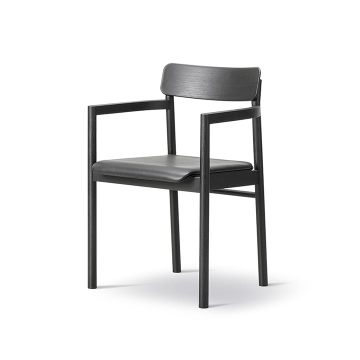Post 3445 armlenestol - eik svart lakk - Fredericia Furniture
