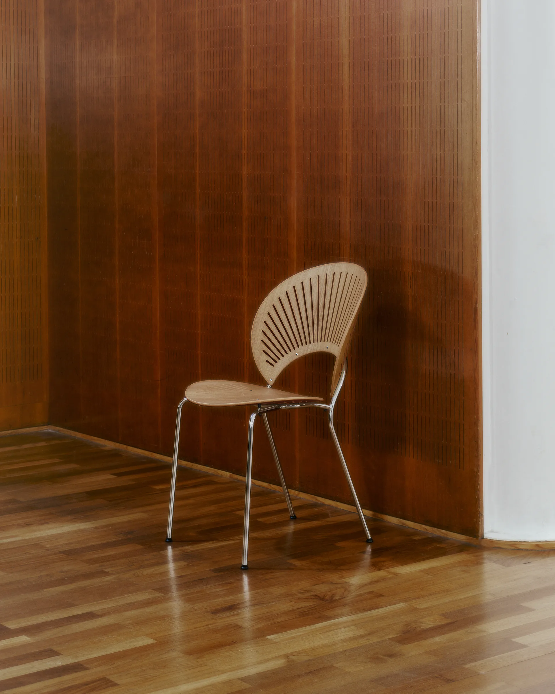 Trinidad 3398 stol, Oljet eik-rustfritt børstet stål Fredericia Furniture