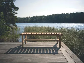 Benk 45 - Teak, 135 cm - Fri Form