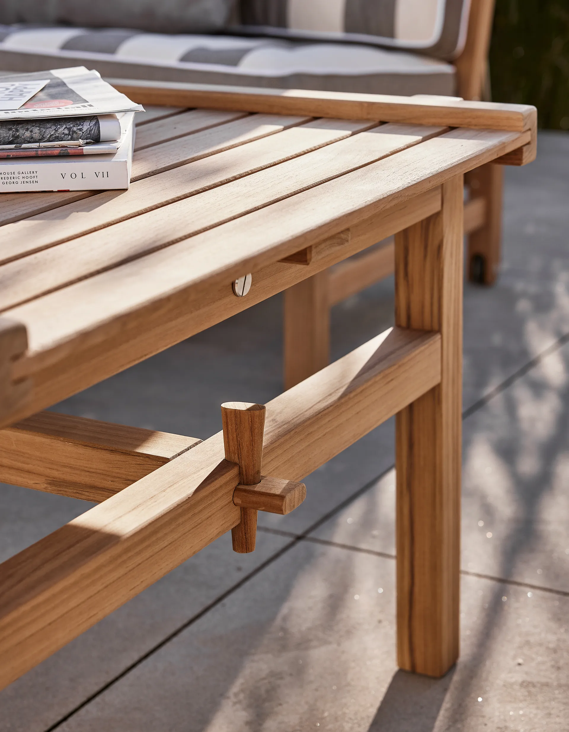 Bord 63, Teak, 150x73x51 cm Fri Form