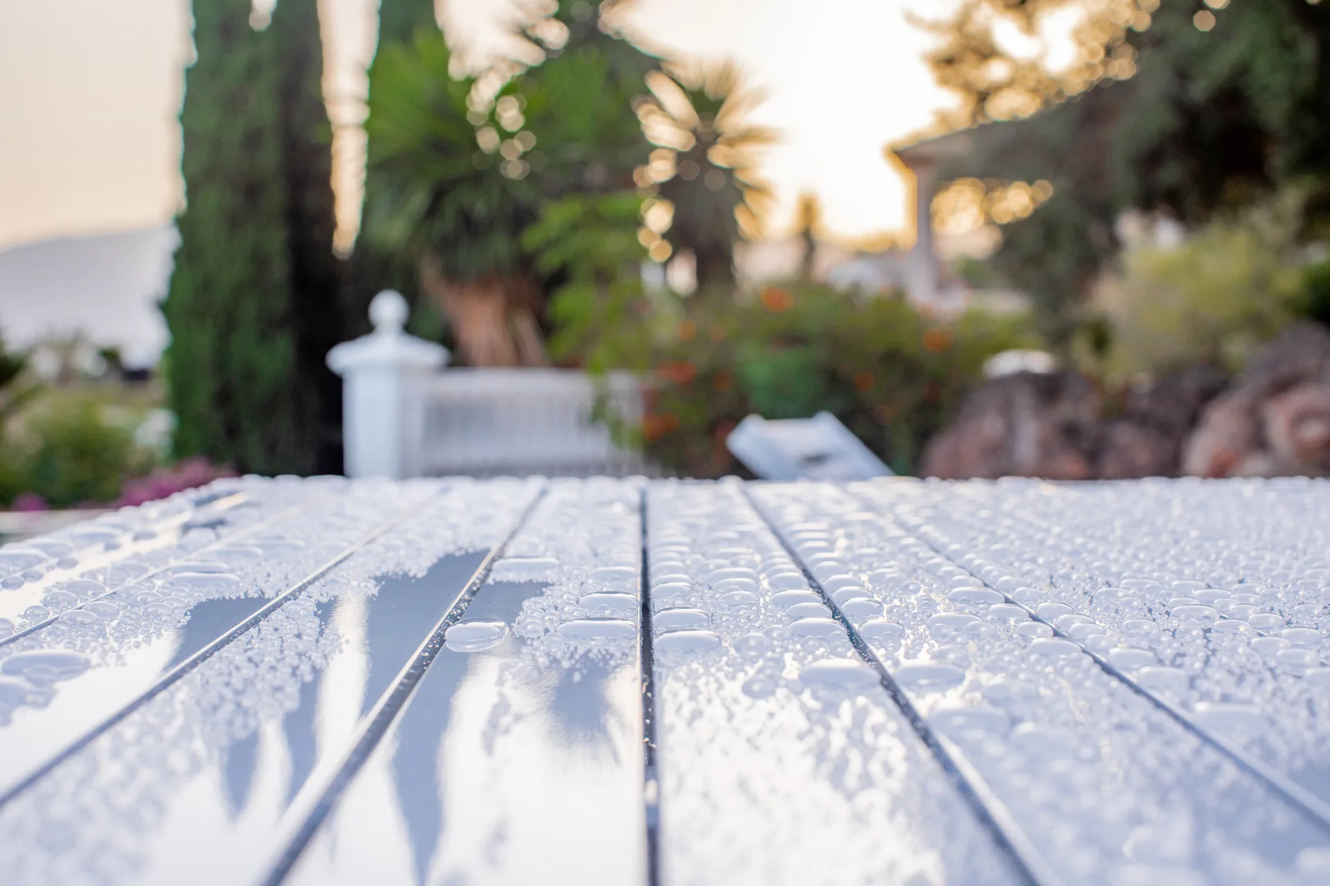 Bord 65, White, 124x133x66 cm Fri Form