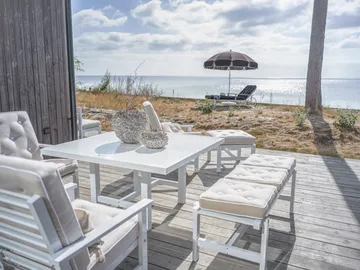 Bord 65 - White, 124x133x66 cm - Fri Form