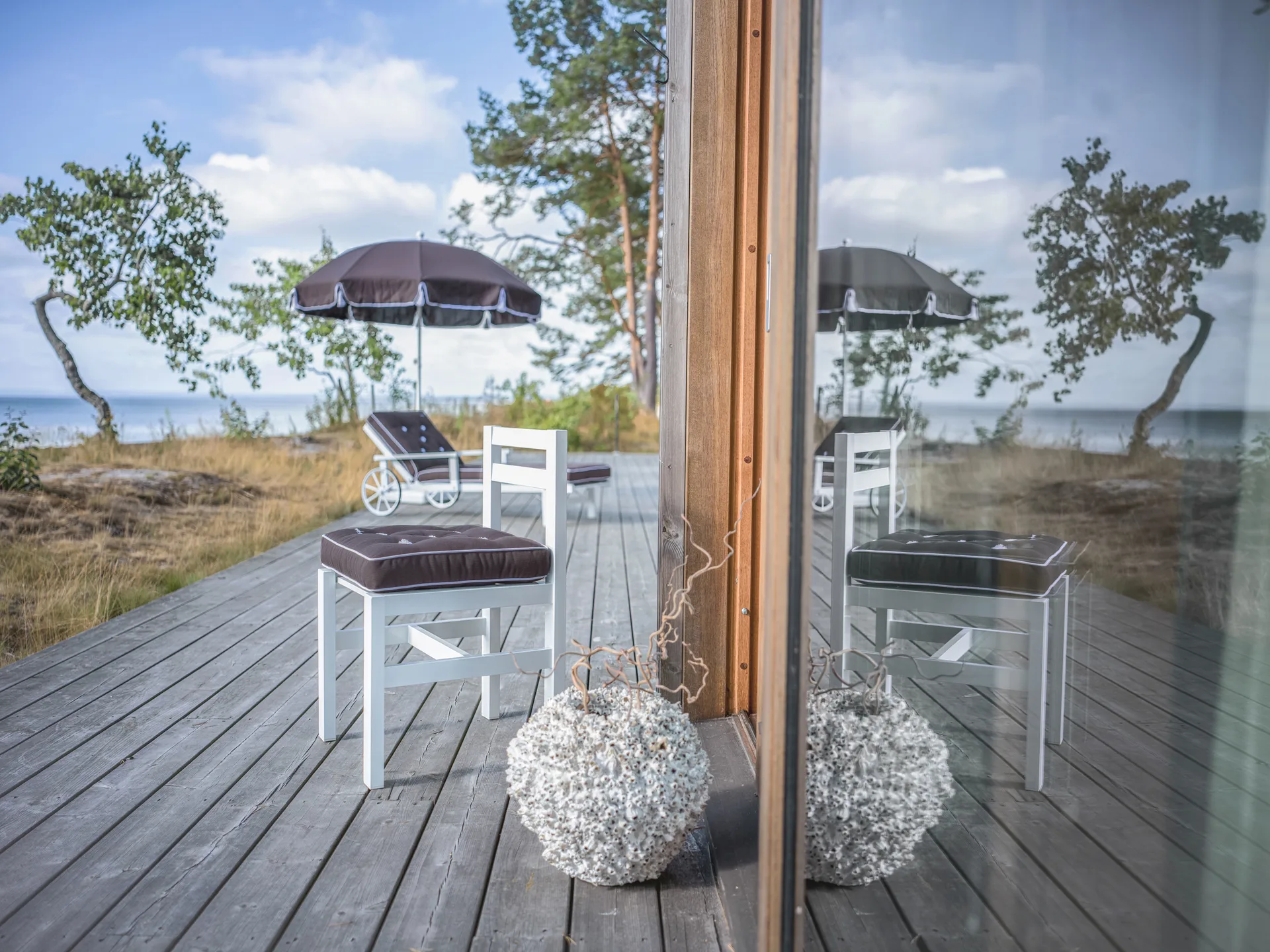 Stol 06, White Fri Form