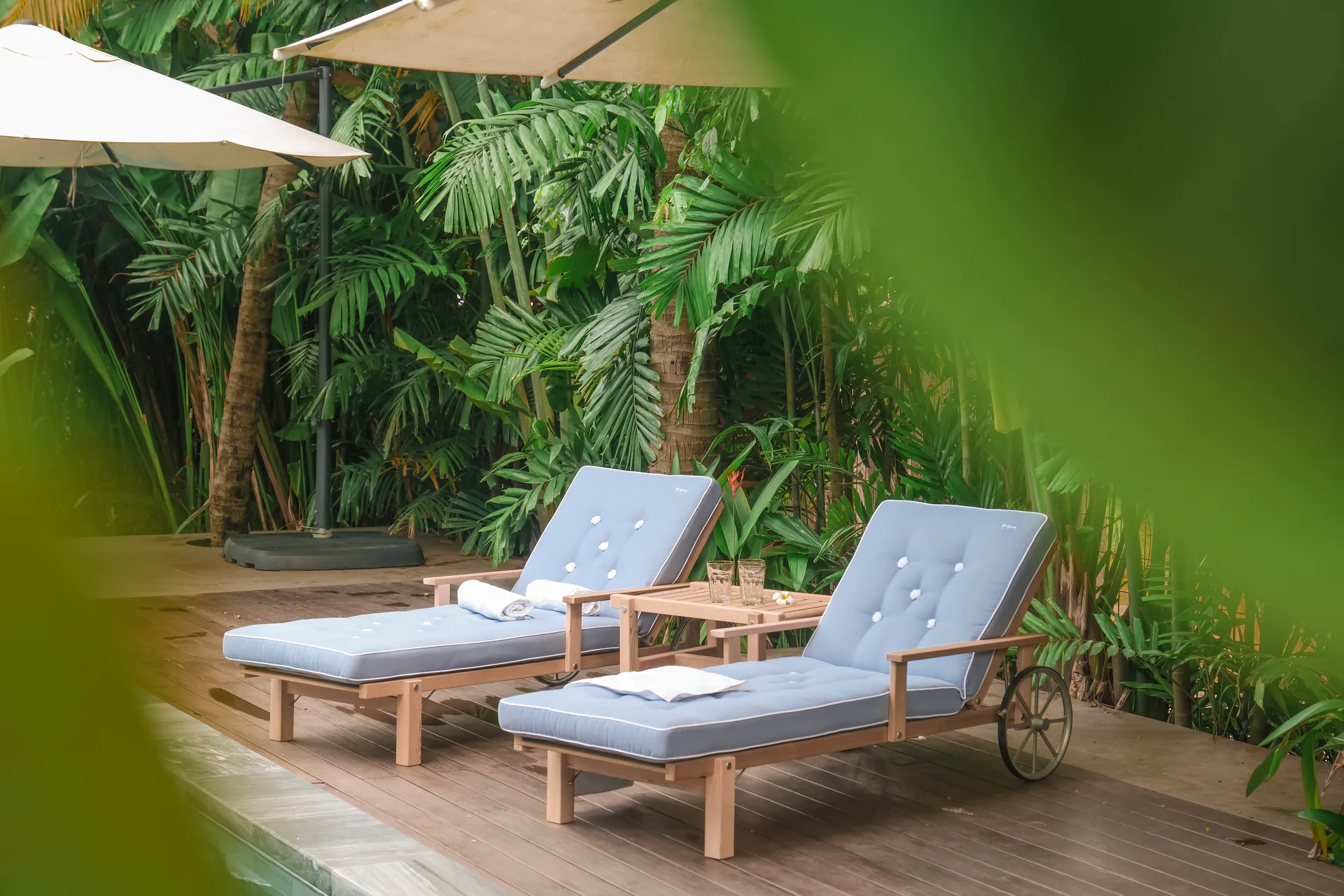 Trillebord 49, Redwood, 48x45 cm Fri Form