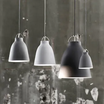 Caravaggio 1 pendel - Sort-sort tekstilledning - Fritz Hansen