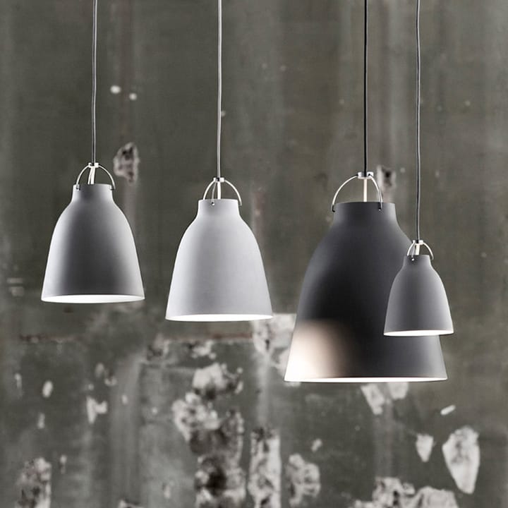 Caravaggio 2 pendel, Sort-sort tekstilledning Fritz Hansen