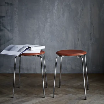 Dot krakk lær - Wild leather walnut - Fritz Hansen