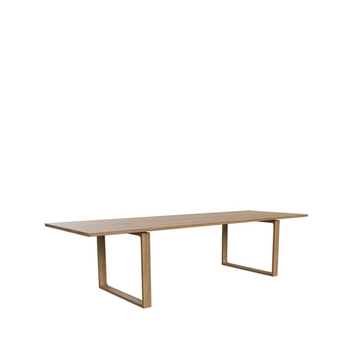 Essay CM42 spisebord - Oljad eik - Fritz Hansen