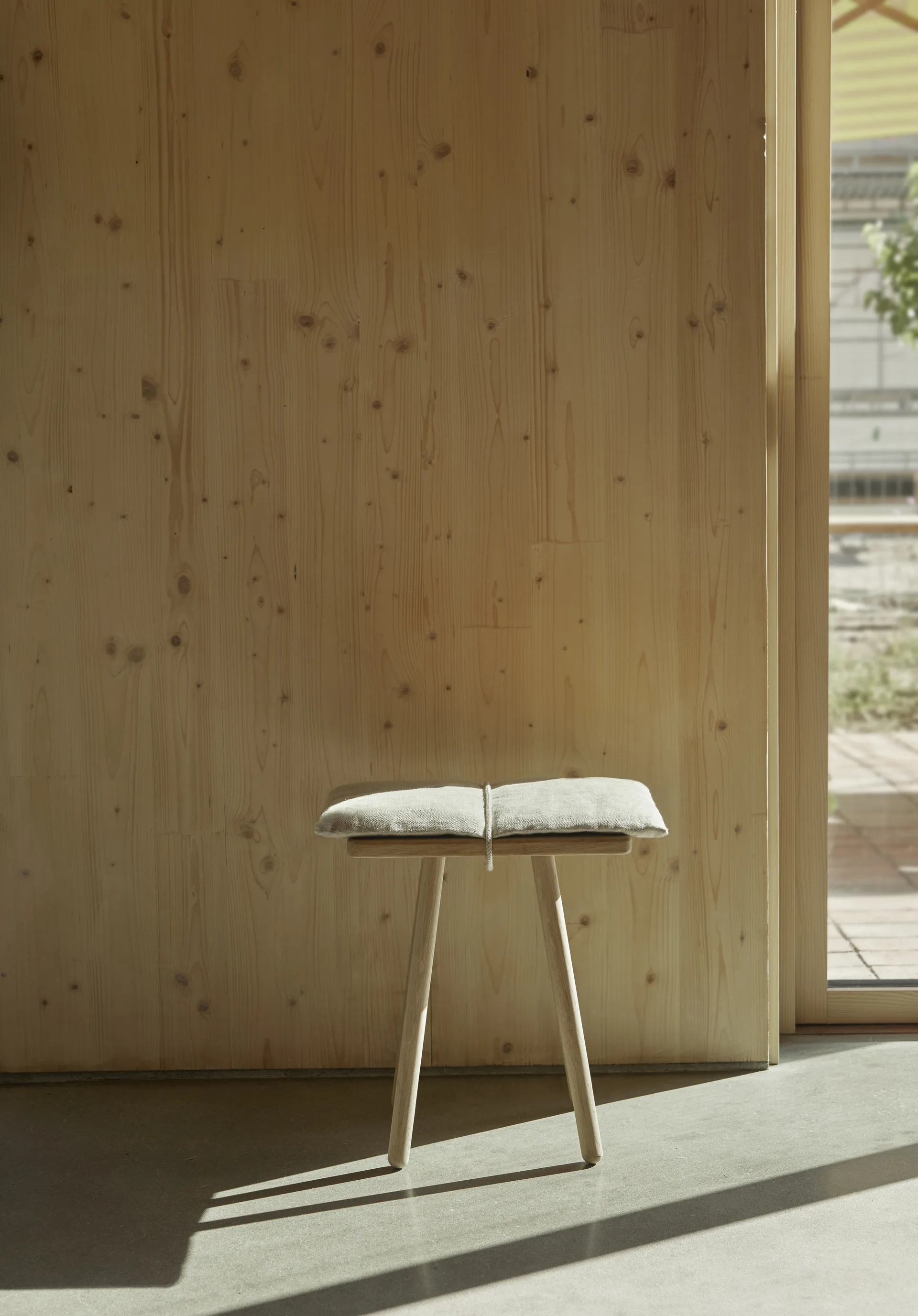 Georg linnedyna med rem til krakk/barstol, Beige Fritz Hansen