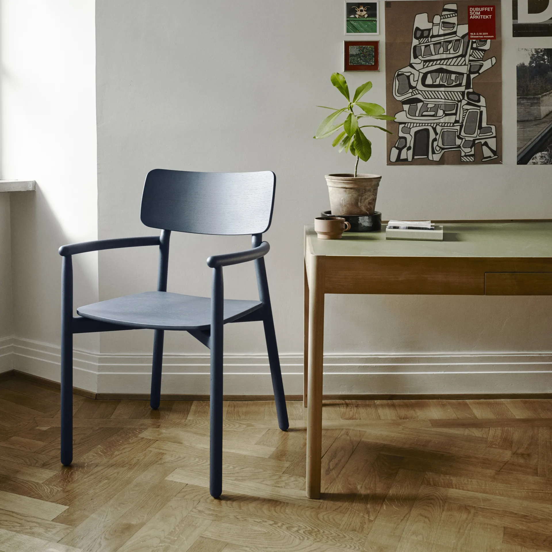 Hven armlenestol, Hvitskurt eik Fritz Hansen