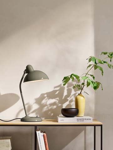 Kaiser Idell 6556-T bordlampe - Olive Green - Fritz Hansen